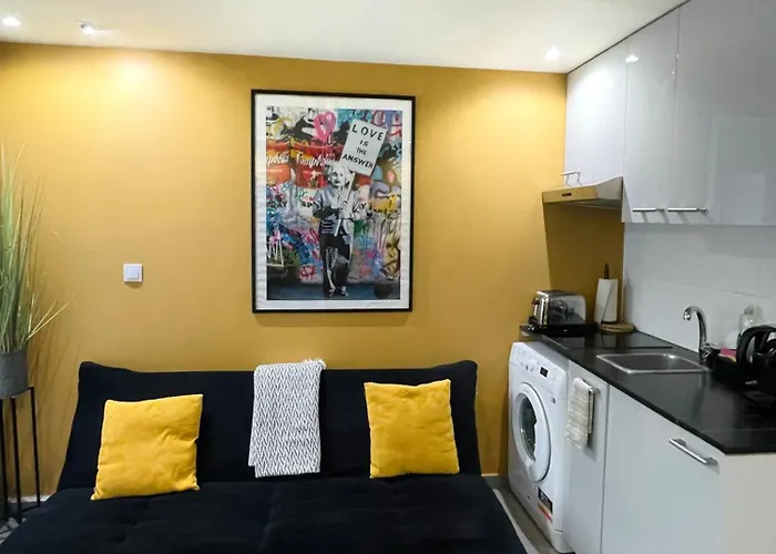 Design In Marais Center Pompidou