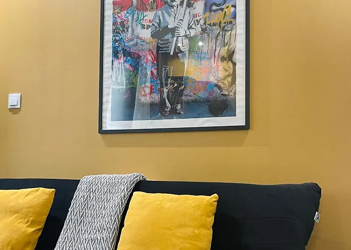 Design In Marais Center Pompidou *